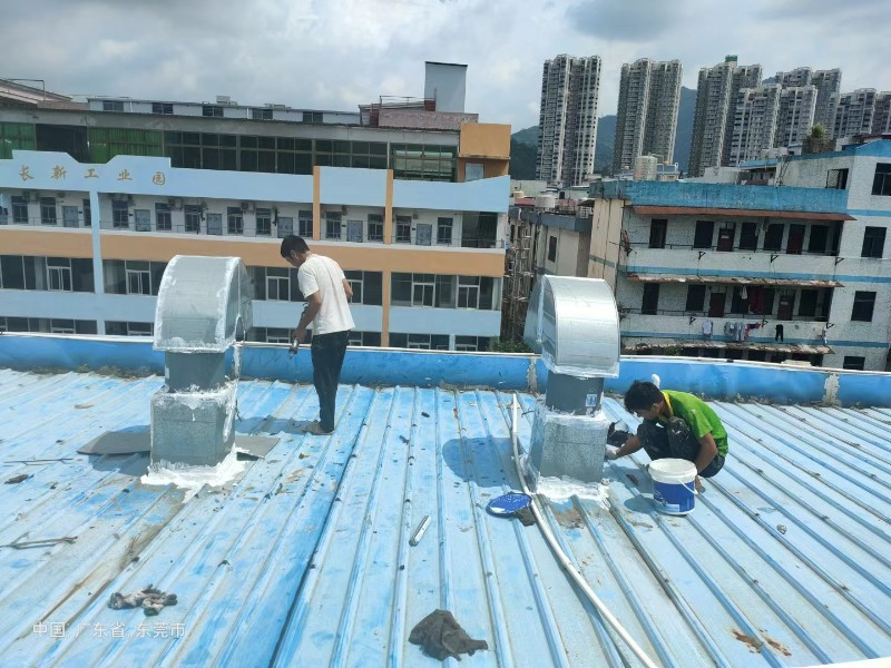 原阳钢结构屋面涂料维修方法